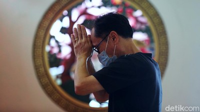 Seminggu Jelang Imlek di Vihara Dharma Bhakti Petak Sembilan