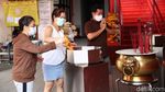 Seminggu Jelang Imlek di Vihara Dharma Bhakti Petak Sembilan