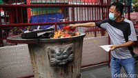 Imlek sendiri akan dirayakan pada Jumat 12 Februari 2021 mendatang. Pihak pengelola akan meniadakan sembahyang pada malam Imlek demi memutus rantai penyebaran COVID-19. 