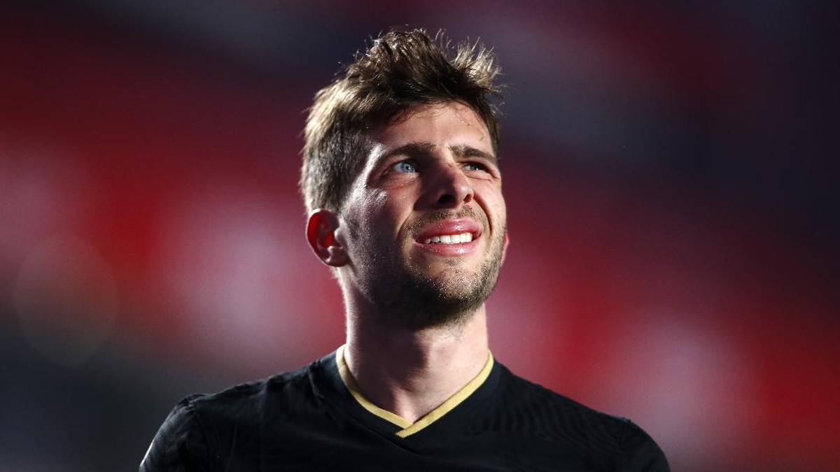 Sergi Roberto kembali didera cedera paha. (Foto: Getty Images/Fran Santiago)