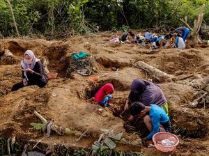 Warga Bangka Ramai-ramai Datangi TPU, Ada Apa?