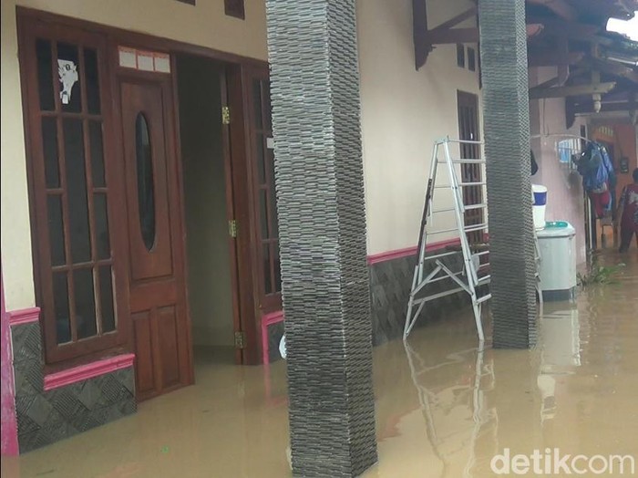 Banjir di Desa Kebonadem, Kendal, Sabtu (6/2/2021).