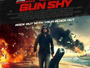 Sinopsis Gun Shy, Aksi Antonio Banderas Jadi Rocker Nyentrik