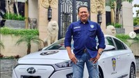 Bamsoet menyampaikan alasan lain IMI memilih Hyundai IONIC lantaran kendaraan tersebut full electric (mobil listrik) dan ramah lingkungan. Di samping itu, Hyundai mendukung program pemerintah untuk mempercepat migrasi dari penggunaan BBM dari fosil dengan tenaga listrik. Foto: Instagram Bambang Soesatyo