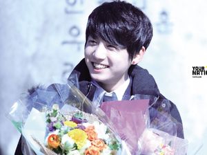 Bikin ARMY Gemas, Ini Momen Jungkook BTS Lulus SMP 8 Tahun Lalu