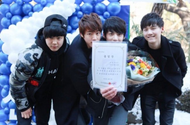 Jungkook BTS awalnya bersekolah di SMP Baekyang di kampung halamannya, Busan. Sejak menjadi trainee di bawah naungan Big Hit Entertainment, ia pindah ke SMP Singu di Seoul. Foto: dok. BigHit Entertainment