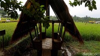 Kedepannya pihak pengelola atau Kelompok Sadar Pariwisata Desa Mulyaharja sudah memiliki rencana untuk membuat 3 saung Leuit disebelahnya guna memberi kenyamanan para pengunjung.