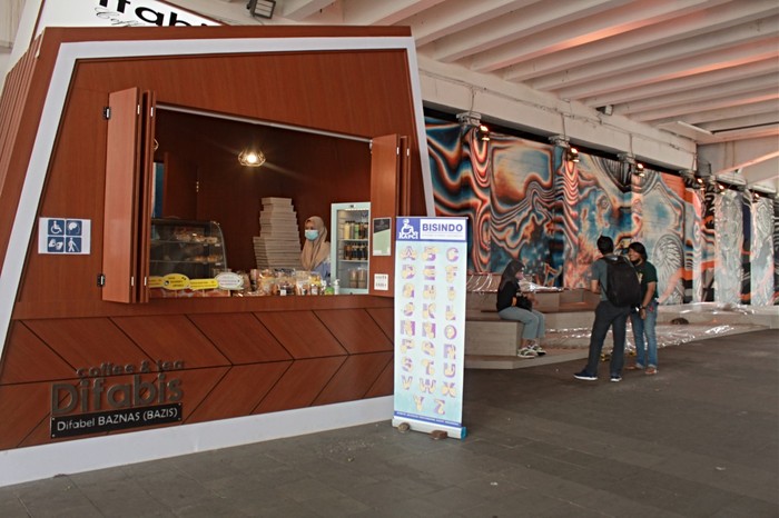 Beli Kopi Kedai di Sudirman Ini Bakal Dilayani Penyandang Disabilitas