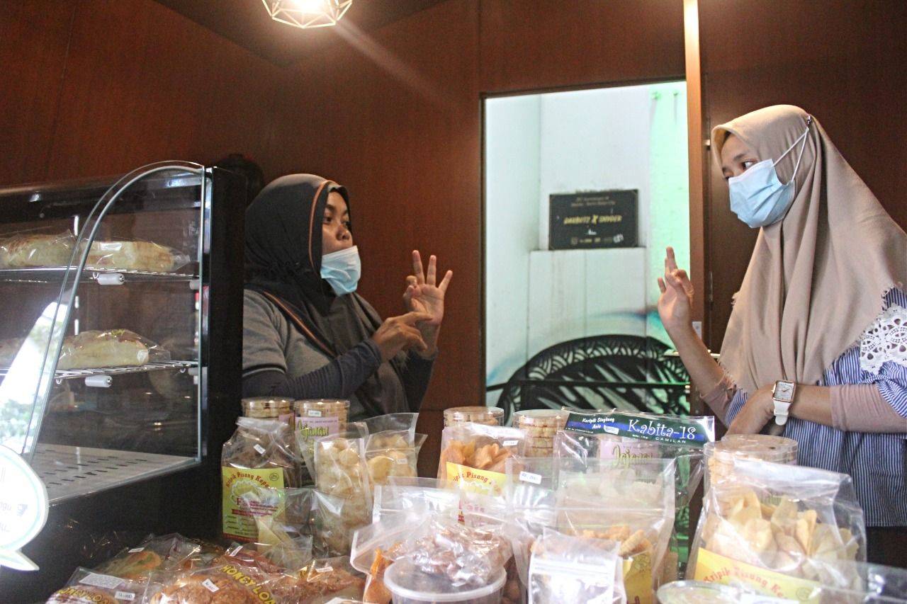 Beli Kopi Kedai di Sudirman Ini Bakal Dilayani Penyandang Disabilitas