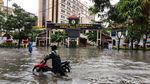 Penampakan Banjir yang Merendam Kota Lama Semarang