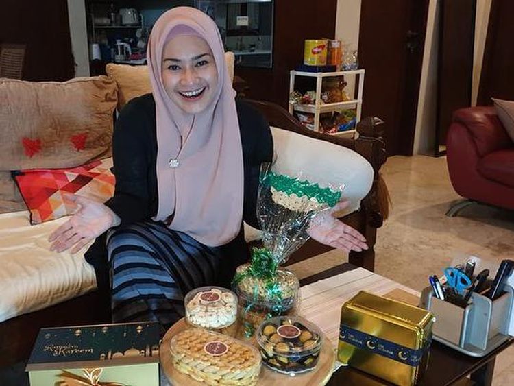 Potret Kulineran Ikke Nurjanah yang Baru Menikah Lagi