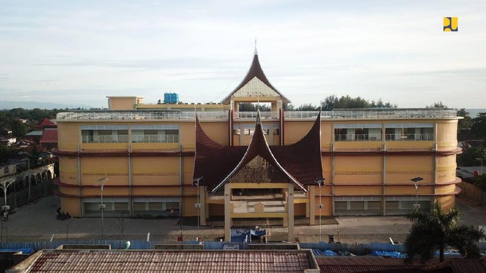 Tampilan Pasar Pariaman dan Pasar Legi dirombak