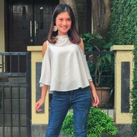 Salah satu pemeran FTV, Vinessa Ines juga memilih jalur perceraian karena beberapa alasan. Salah satunya karena sang suami, Ryan Deye, disebut telah melakukan KDRT. Vinessa mengatakan bahwa mantan suaminya itu pernah memukulnya dengan sapu lidi. Foto: Instagram