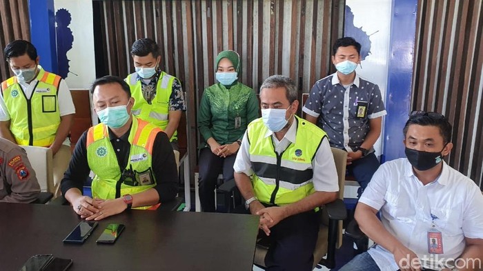 Bandara Banyuwangi Buka Dua Posko Terkait Erupsi Gunung Raung