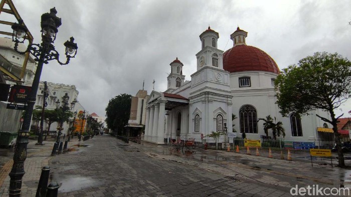 Banjir di Kota Lama Semarang Surut