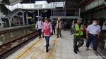 Menhub Tinjau Stasiun Tawang yang Kebanjiran