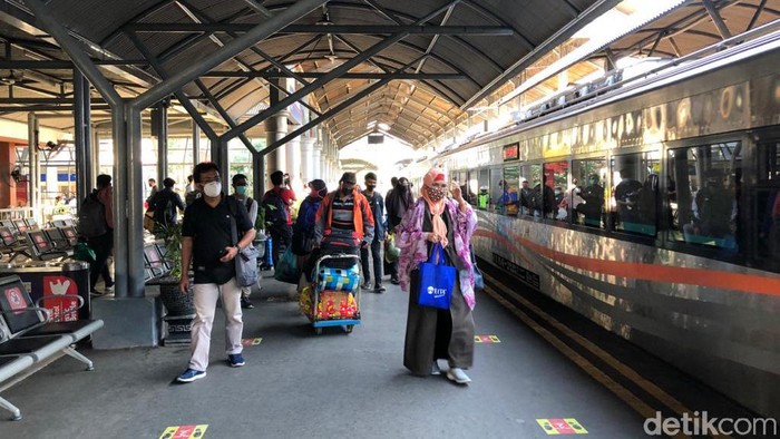 Stasiun Surabaya Gubeng – newstempo