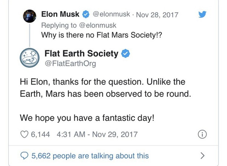 Elon Musk sering menuliskan tweet yang kocak dan bikin orang yang melihatnya tertawa. Berikut ini contoh-contohnya.