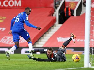Sudah Waktunya MU Parkir David de Gea?