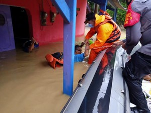 Banjir Indramayu, 21 Kecamatan Terendam-Ribuan Warga Terdampak
