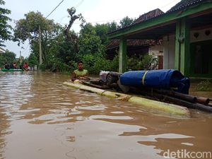 5 Hari Banjir Jombang Tak Kunjung Tuntas, 6.882 Jiwa Bertahan di Pengungsian