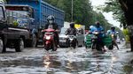 Foto: Pantura Terendam Banjir, Imbas Penurunan Muka Tanah?