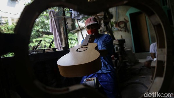 Bisnis Servis Gitar Masih Menggiurkan Meski Pandemi
