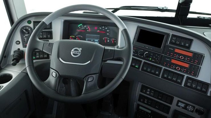 Bus tingkat New Volvo 9700 DD