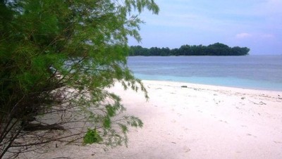 1000 Island, Pulau Kayu Angin