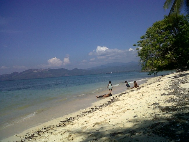Aduhai! Cantiknya Pantai Jengkalang