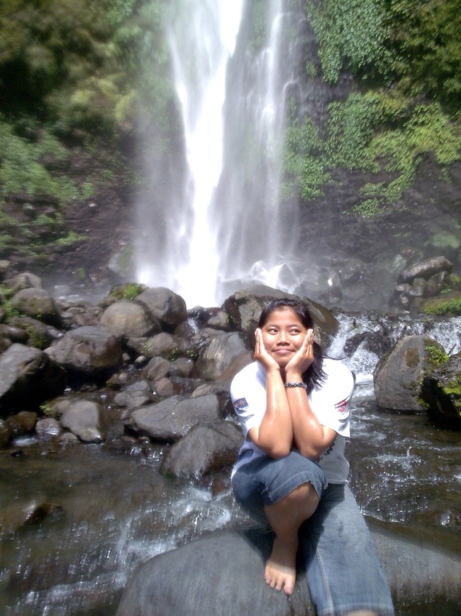 Air Terjun Coban Rondo yang Segar Dari Malang