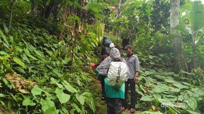 Akhir Pekan, Ayo Main Ke Air Terjun di Lampung!