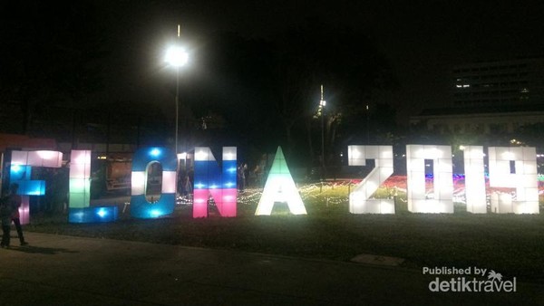 Asyik, Ada Aneka Flora dan Fauna di Lapangan Banteng