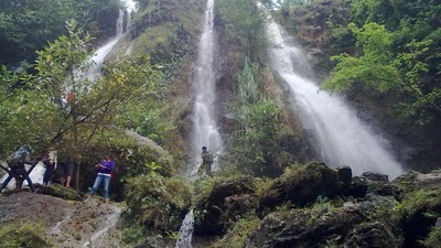 Asyiknya Basah-basahan di Sri Gethuk, Gunungkidul