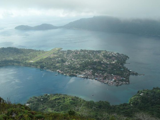 Banda Neira, Sejarah Berselimut Alam Indah