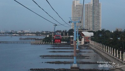 Begini Indahnya Ancol dari Atas Gondola