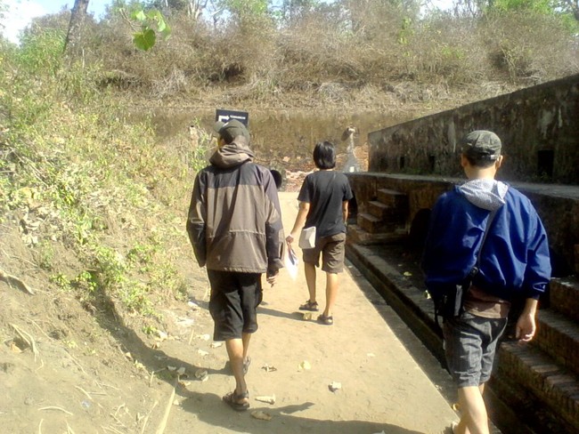 Benteng-Benteng Tersembunyi di Nusakambangan