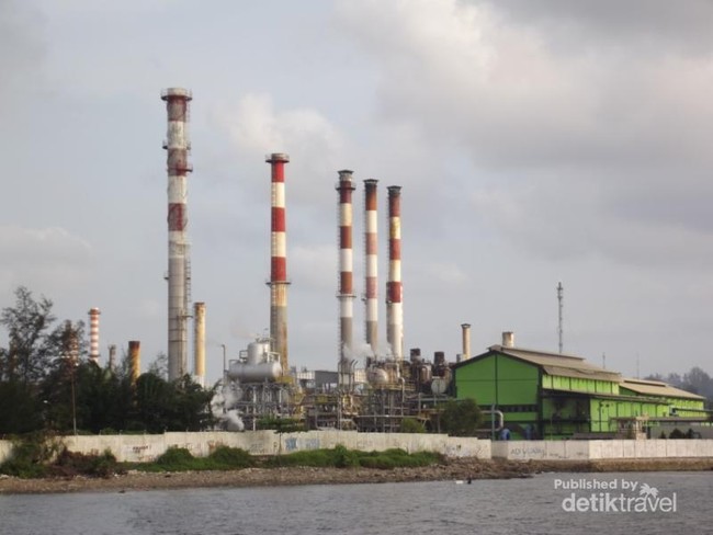 Berakhir Pekan di Kampung Atas Air Balikpapan