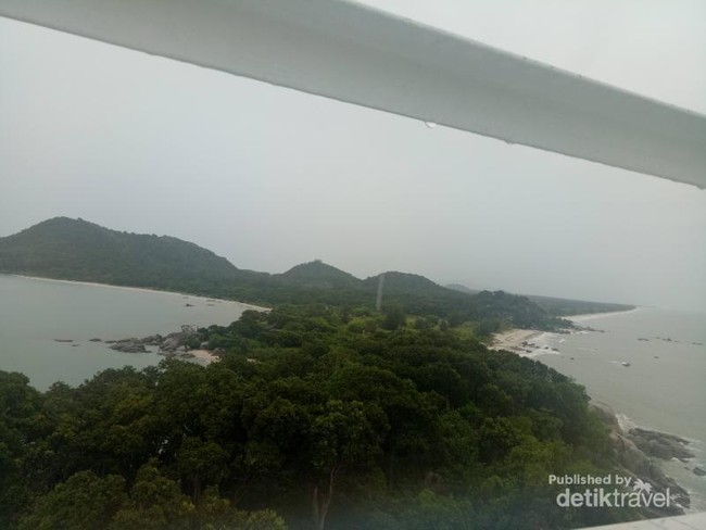 Berikat, Pantai Cantik di Timur Bangka