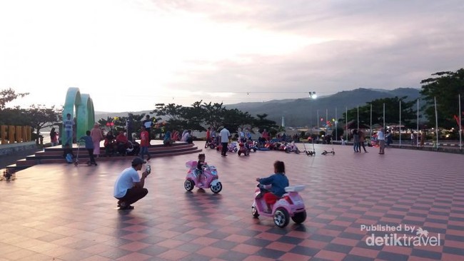 Berkunjung ke Sulsel, Jangan Lewatkan Pantai Seruni