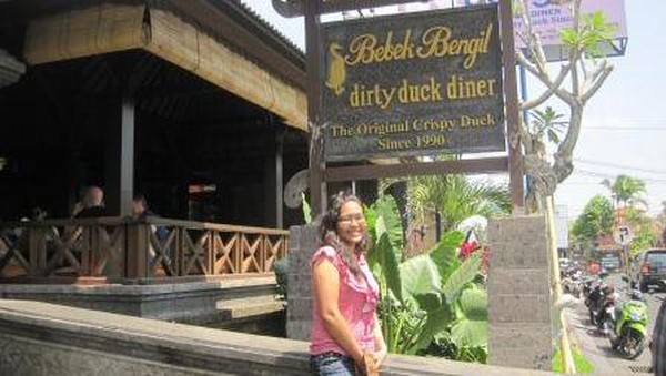 Berkunjung ke Ubud, Wajib Icip Bebek Goreng Khas Bali