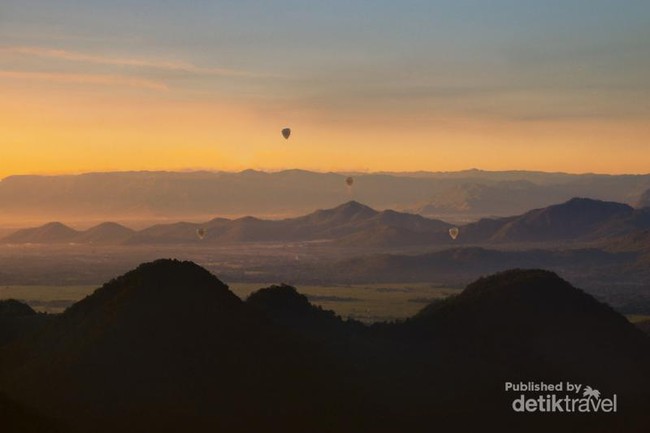 Bukan Cappadocia, Ini Balon Terbang dari Bukit Cumbri