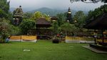 Bukan di Bali, Ini di Kaki Gunung Salak