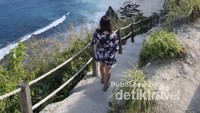 Spot Menuruni Tangga di area Raja Lima