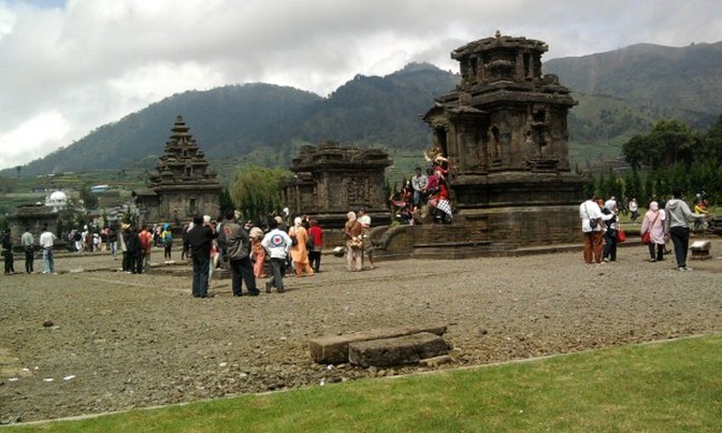 Candi Arjuna, yang Gagah di Tengah Dieng