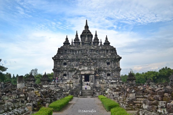 Candi Plaosan, Megah Namun Tak Terjamah di Yogyakarta