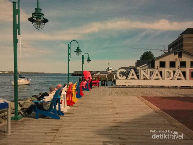 Cantiknya Pelabuhan Halifax di Kanada