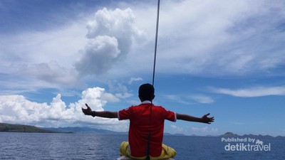 Cantiknya Pulau Padar di Taman Nasional Komodo