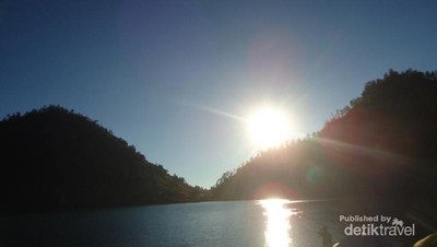 Cantiknya Ranu Kumbolo, Serasa Syuting Film 5 Cm