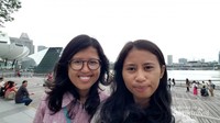 Di depan ArtScience Museum Singapura